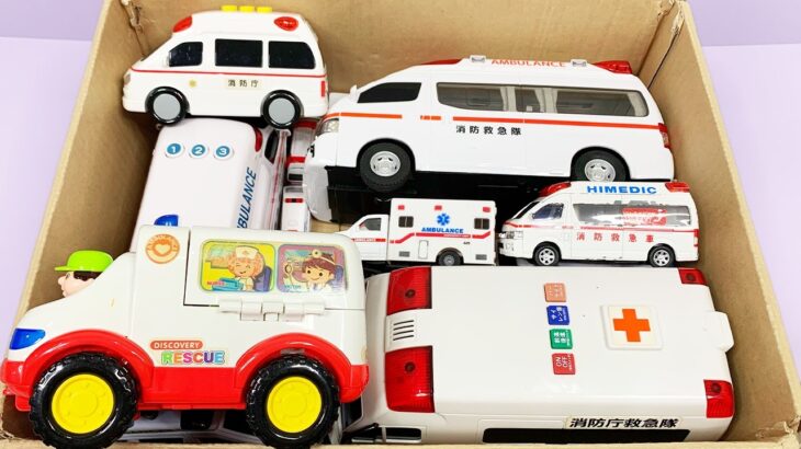 救急車のミニカーが走ります！サイレンありで坂道走行☆緊急走行｜Ambulance minicar runs in an emergency with sirens!