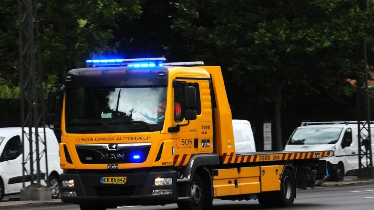 NEW CLIPS fire & rescue combivideo brandbil og ambulance i udrykning feuerwehr einsatzfahrt 緊急走行 消防車