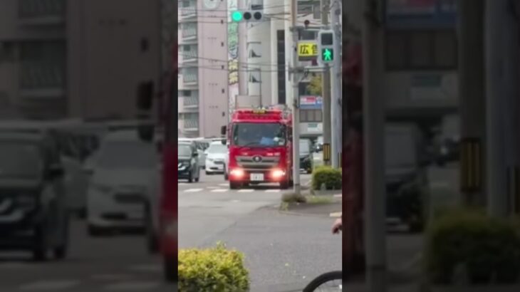 中高層火災にタンク車現着