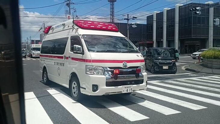 【緊急走行】アクティビーコン救急車交差点進入!鹿児島市消防局甲南救急隊