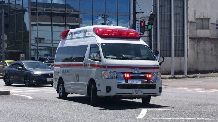 【緊急走行】岡山赤十字病院に到着する救急車。岡山市消防局　妹尾A1