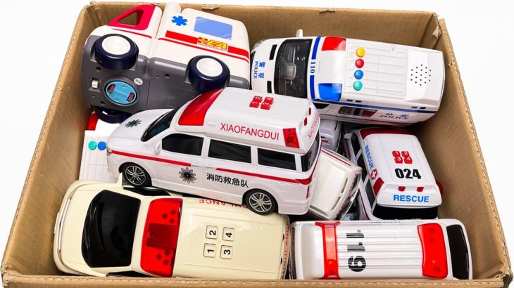 救急車のミニカー走る☆緊急走行テスト☆坂道走るよ｜ Ambulance miniature car runs! Emergency driving test