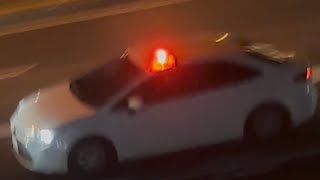 覆面パトカー　緊急走行