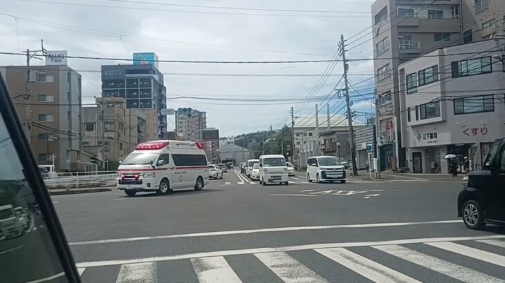 【緊急走行】アクティビーコン救急車交差点進入!鹿児島市消防局西本署救急隊