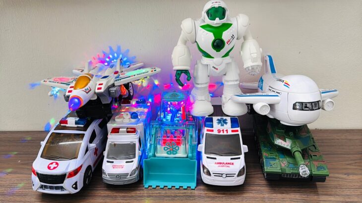 救急車のミニカー走る☆緊急走行テスト☆坂道走るよ｜ Ambulance miniature car runs! Emergency driving test