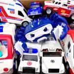 カラフルな救急車とパトカーの坂道走行テスト！カニさんロボットと大集合★Kids Toy Cars
