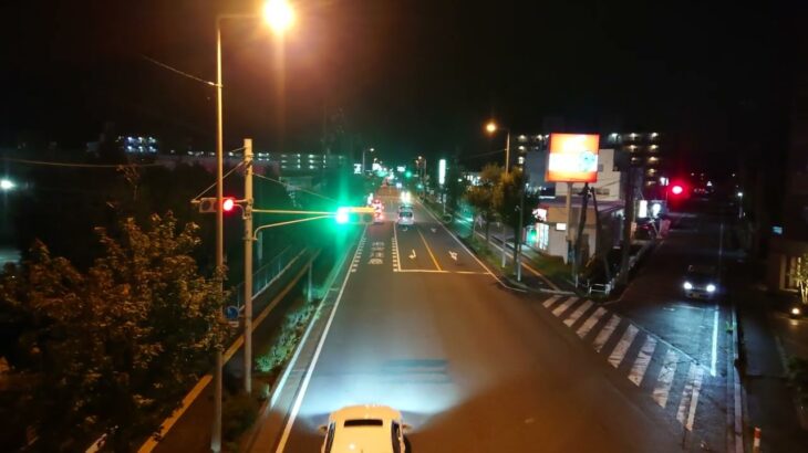 救急車緊急走行です