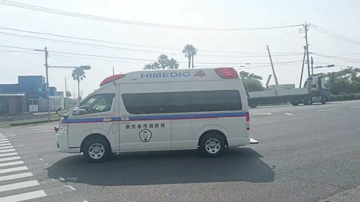 【緊急走行】モーターサイレンを吹鳴して交差点左折!って鹿児島市消防局甲南非常用救急（高度救急隊ドクターカー代車運用中）
