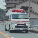 🚨救急車🚨緊急走行🚨赤色灯🚨サイレン🚨遠めあり😅😅 #救急車 #緊急走行 #サイレン #赤色灯 #走行動画