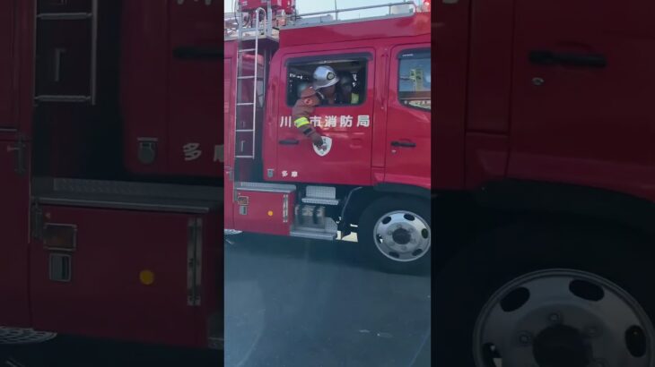 川崎市消防局　多摩消防署隊緊急走行！！#消防車 #緊急走行