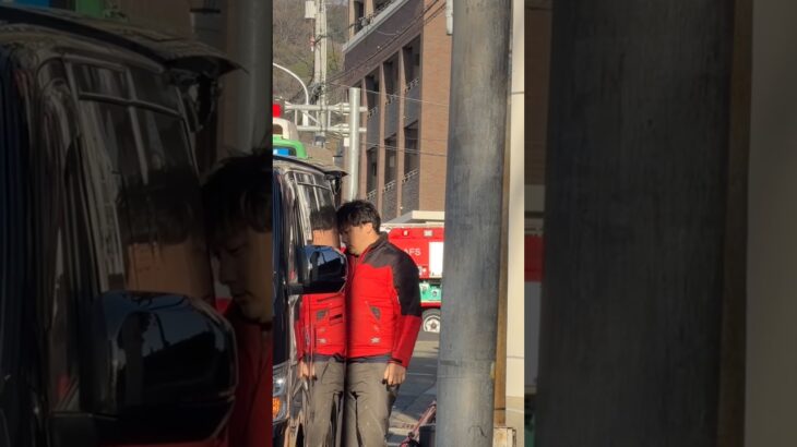 【緊急走行】神消兵庫11、緊急走行！！【神戸市消防局】#shorts  #緊急走行 ＃消防車 #救急車 #emergency #fire #救急車＃サイレン