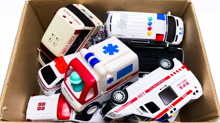 救急車のミニカーが箱に並びました。チェック、坂道を緊急走行テスト☆Ambulance Toy Run Down The Slope. Emergency Drive Test!