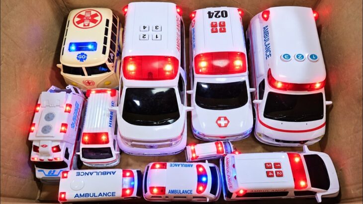 救急車のミニカーをチェックして急な坂道走る走る★ おもちゃの緊急走行テスト！Box Full of Ambulances  Downhill Test!