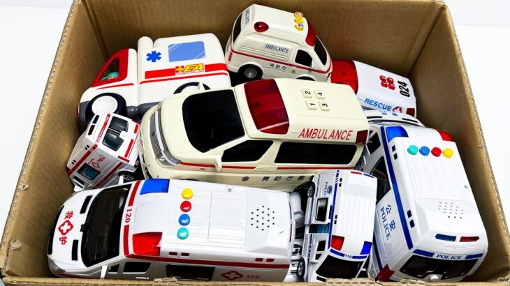 救急車（ミニカー）たちが坂道走る。緊急走行テスト。サイレン鳴る トミカMiniature ambulances drive up a hill. Emergency driving test.