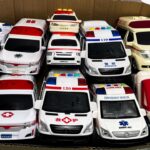 救急車のミニカーが箱に並びました。チェックしたらサイレン鳴らして坂道走る！緊急走行テスト はたらくくるま【走行動画まとめ】