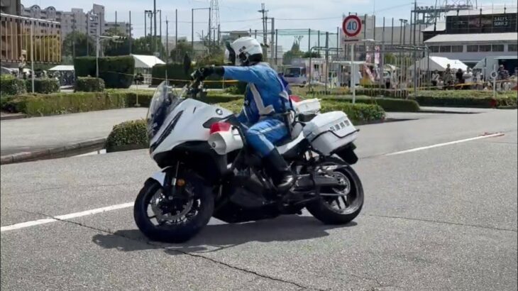 😳😳白バイ隊員のテクニックが凄い😳😳 #白バイ隊員 #白バイ #兵庫県警