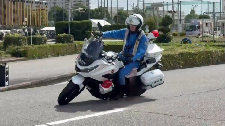 【ノーカット】😳😳白バイのテクニックが凄い😳😳 #白バイ #白バイ隊員 #兵庫県警
