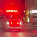 🚨夜の交差点を緊急走行する救急車🚨響き渡るサイレン🚨 #救急車 #緊急走行